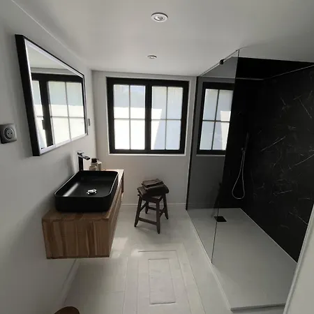 L'ecrin De La Sapiniere